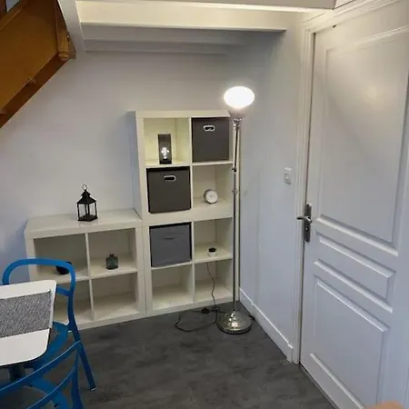 Dans Ancien Historique *